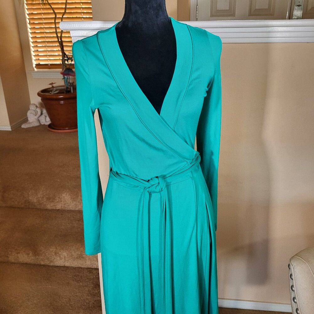 Banana Republic Bright Green Midi Length Wrap Dress Size XS